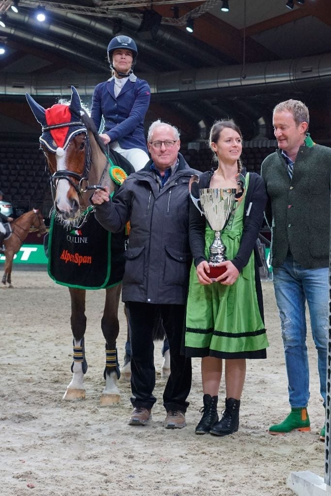 Cabalou und seine Reiterin Ute Meinhart (ST) siegten in der Alpenspan Medium Amateur Tour. © Salzburg City Guide