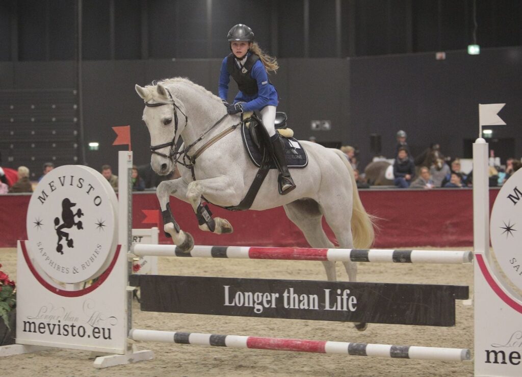 Lance und Nele Susan Permoser belegten Rang drei im AFP Mini Children Grand Prix. © Fotoagentur Dill