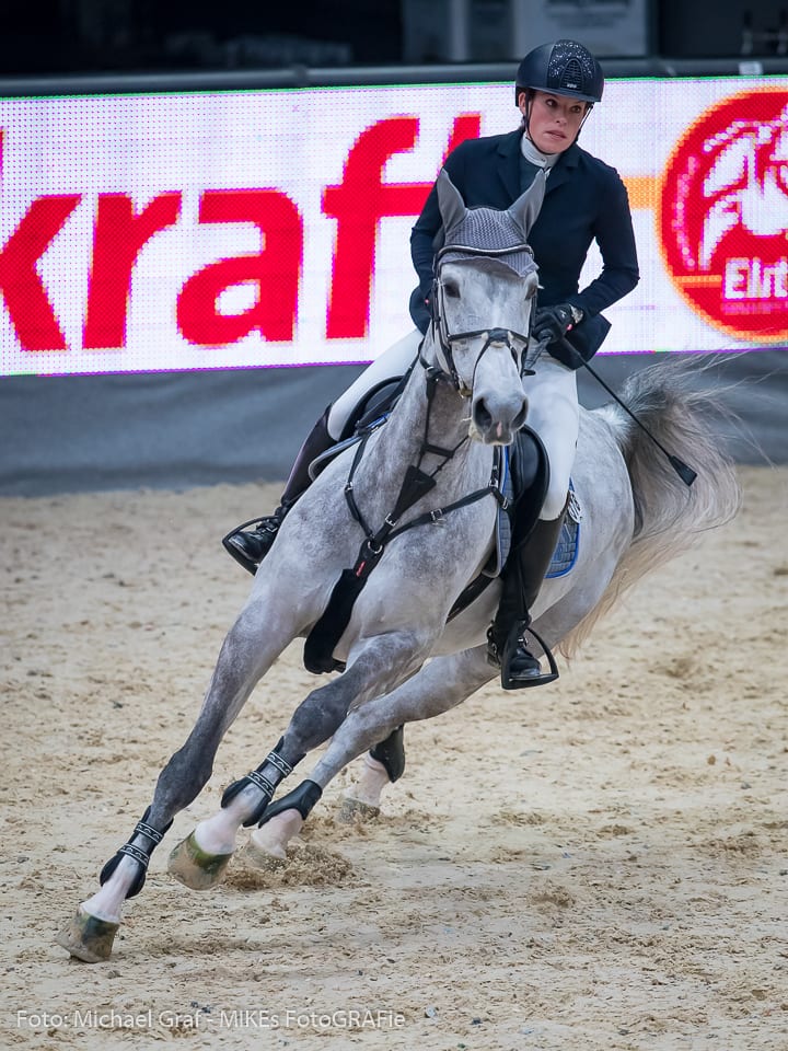 Platz 3 in der Fixkraft Smal Toru für Julia Muth und Lorina. © Michael Graf