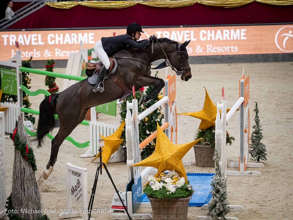 Auf Platz 3 im Travel Charme Grand Prix bei der 14. Amadeus Horse Indoors sprangen Alexandra Thornton (GBR) und Cornetto K. © Michael Graf