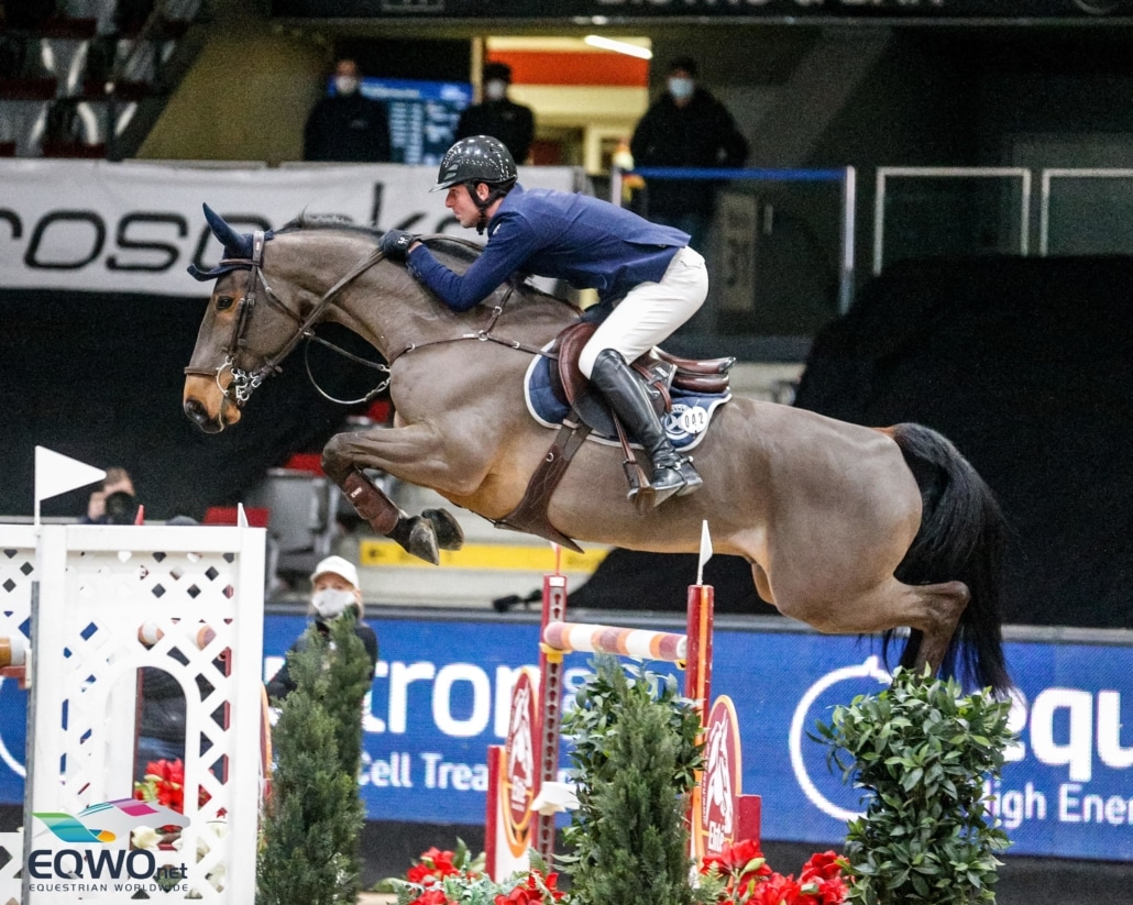 Auf den dritten Rang im EQUITRON-pro Grand Prix of Salzburg springt Arnaud Doem (BEL) mit seinem 11-jährigen Edgard de Prefontaine. © Eqwo.net