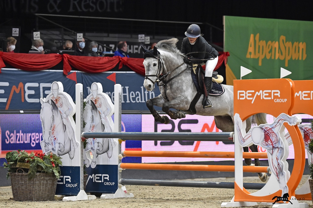 Salzburger Sieg im SPS Small Finale für Theresa Gmachl und Chin Fly. © Sibil Slejko