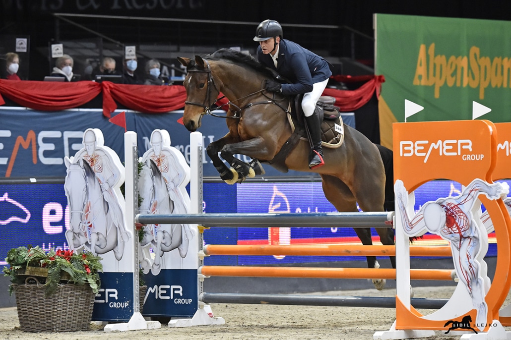 Werner Magyer und Nymphea vd Donkhoeve auf dem Weg zu Platz 3 im SPS Small Tour Finale. © Sibil Slejko