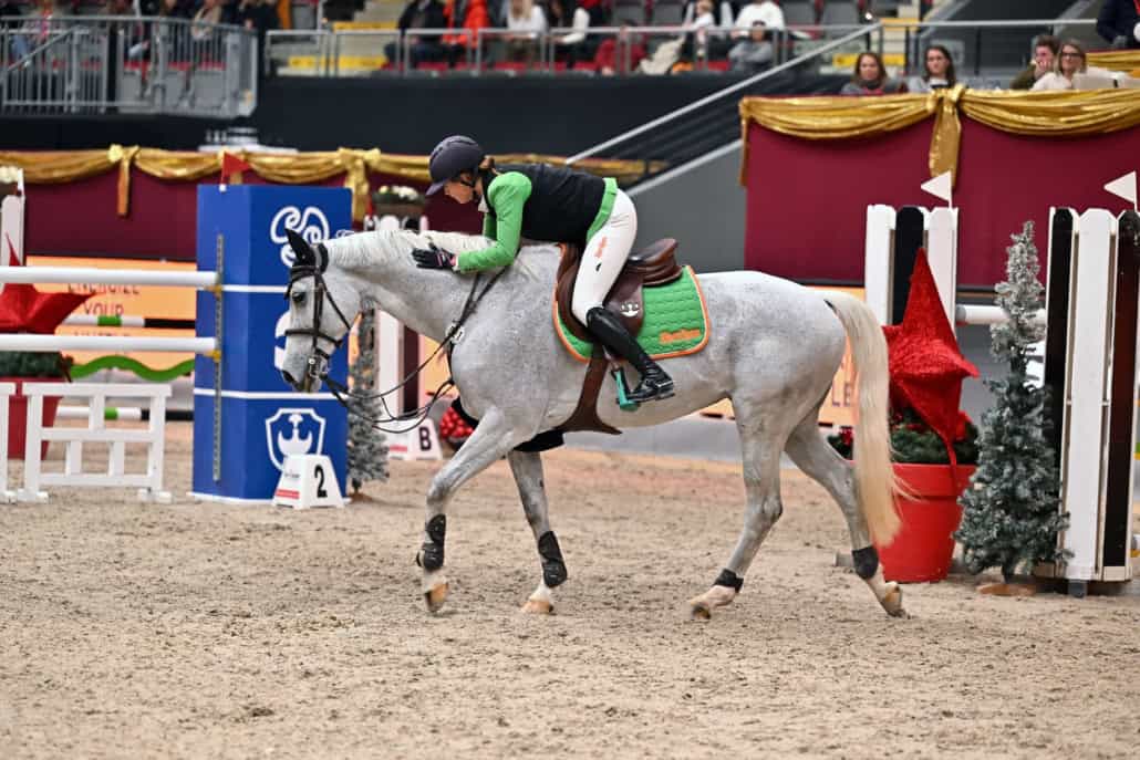 Lena Binder (W) und Celina 211 bestätigten ihre tolle Form mit Platz 10 im CSI3* Masters um den Preis von Leas Force. © OneKlickFoto